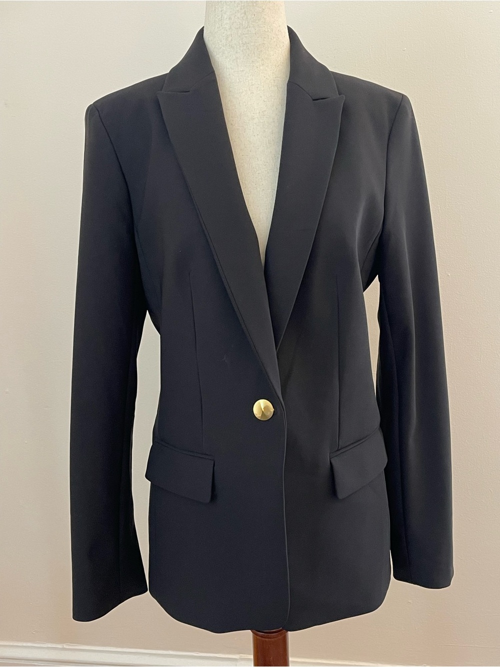 Donna Karan New York Black One Button Blazer Gold Hardware Size 8